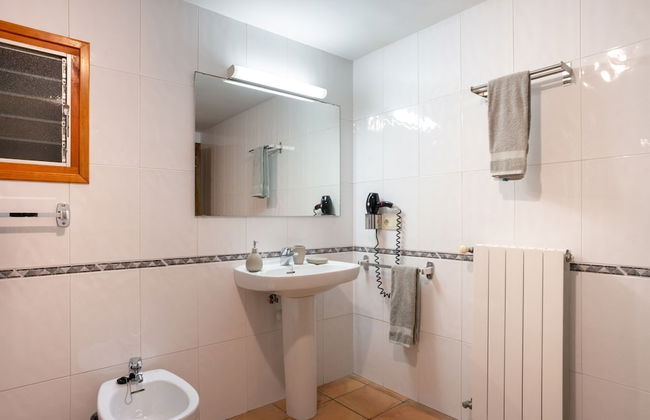 Vibranr Holiday Home in Aiguaviva With Swimming Pool - Foto 21