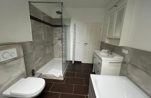 Schloss Merzhausen - Foto 3