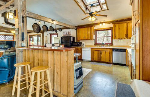 Jasper 7 Timbers Cabin on 10 Acres with a Creek! - Foto 8