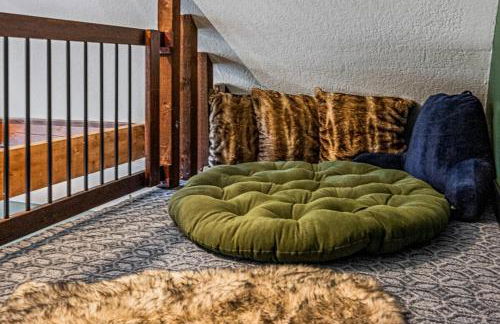 Modern A Frame Cottage - Photo 38