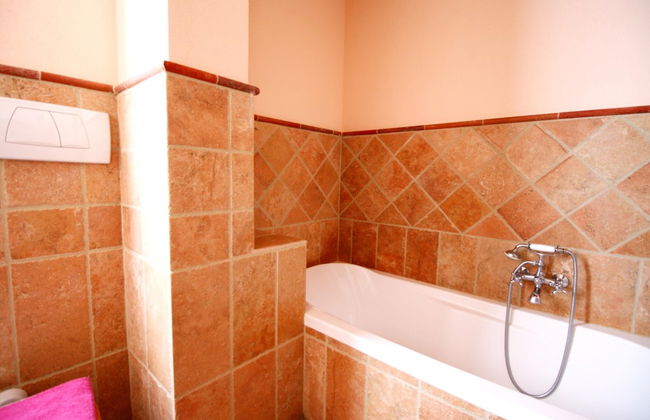 Lovely Farmhouse in Asciano With Swimming Pool - Foto 77