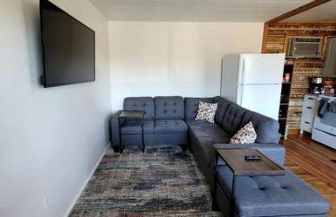 Amazing Cottage with Fire Pit and Fishing in Wellston, Michigan - Foto 2