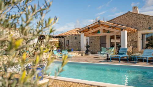 Entre Ciel et Pierres - Location à Gordes avec piscine et climatisation - Photo 3, sunbed