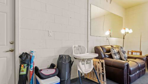 Poolside At Calabay - Home for 9 with Game Room - Photo 5