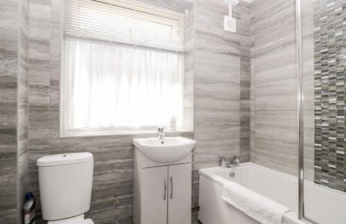 Ocean Breeze - Photo 16