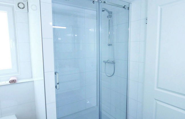 3 bedroom House in Nijkerk with swimming pool and terrace - Photo 6