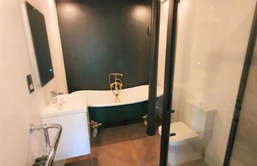 The Eden Warehouse - Green Apartment, sleeps 5 - Foto 30