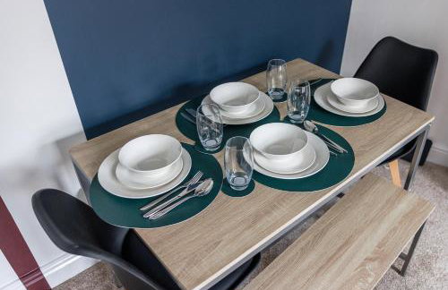 2 BR Home Perfect for Short and Long Term Stay - Foto 51