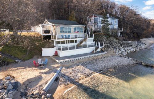 Stunning Newly Renovated Modern Beach House - 7633 - Foto 47