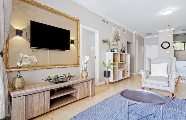 Deja Blue - Photo 13