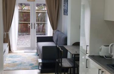 Bankwell street Two Bedroom -Apartment with parking - Foto 5