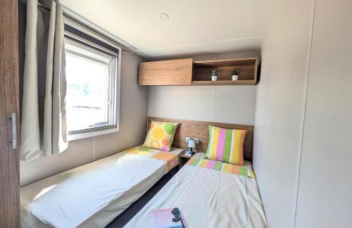 Bungalow neuf 40 m2 tout confort avec piscine proche des plages et lac - Foto 10