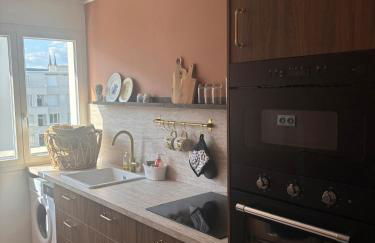 Appartement lumineux avec parking, centre Clermont-Ferrand - Foto 2