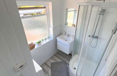 4Bed House with parking and GYM in London Edgware - Foto 13