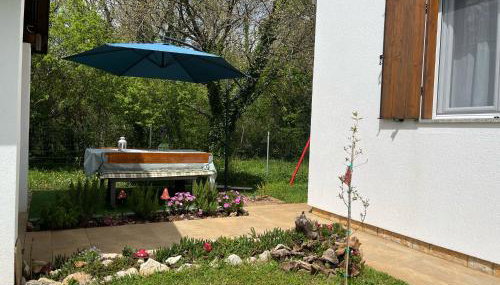 Kuca za odmor NATURA - Foto 5, Garden view