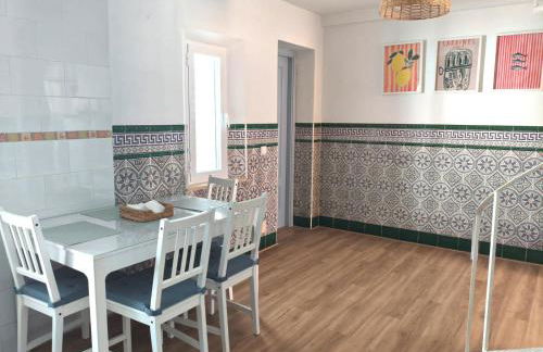 Casa con patio a 5 min de la playa - El Palo - Foto 7