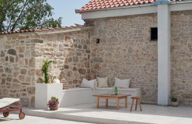 Vasantina Kamena Kućica - Foto 5