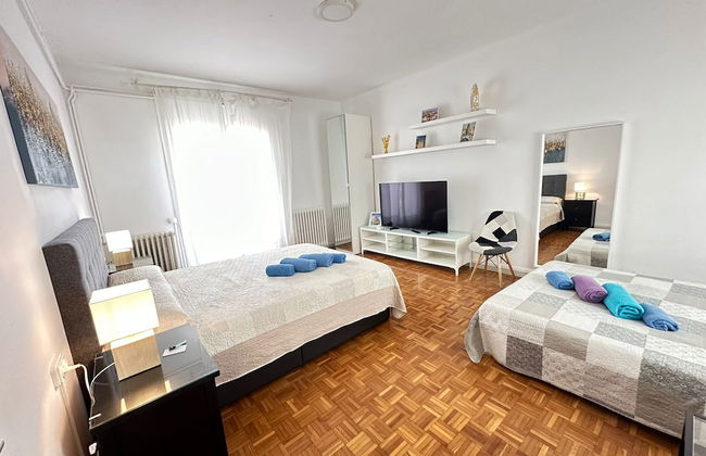 Rooms Rambla - Photo 2