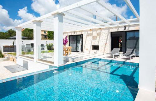 LUZ BLANCA Rooftop seaview villa - Photo 1