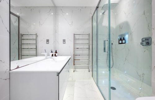 Apt with Aircon 3 Bedr, 4 Beds, 2 Bath Trafalgar SQ - Foto 20