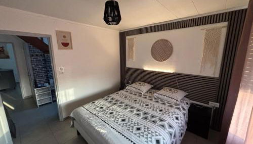 Maison chaleureuse Calme et tranquillité assurés Parking privé - Foto 5