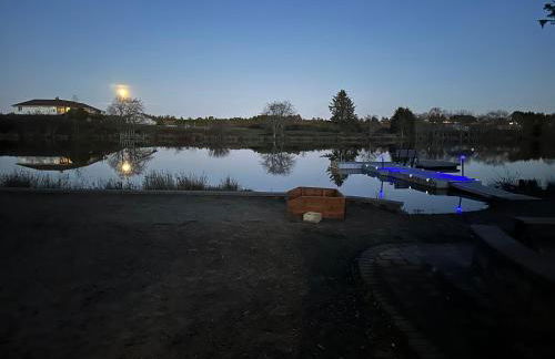 Gearhart Lakefront Vacation Rental - Foto 1