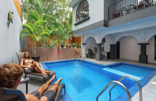 Relaxing 2 BR Beach & Pool Condo Unit2 - Foto 16