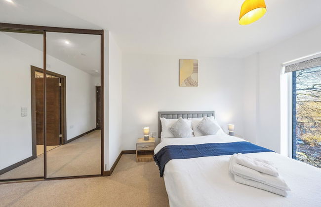 Lovely Flat With Free Parking & Wheelchair Access - Photo 10