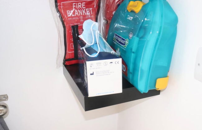 Immaculate 2-bed Apartment in Dagenham - Photo 29