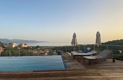 Modern villa 5 double bedrooms, new AC, private pool and stunning view 800 m from beach - Foto 24