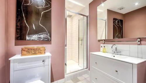 Maya's Glasgow Holiday Homes - Foto 4, Shower