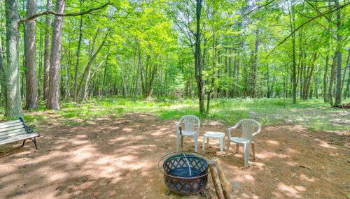 Sunroom, Deck and Grills Marquette Cottage! - Foto 2