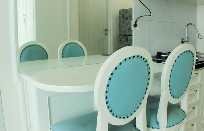 Elegant And Tidy Studio At Grand Kamala Lagoon Apartment - Foto 8