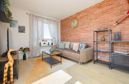 Exceptional Apartment in Warsaw with Parking by Noclegi Renters - Foto 1