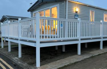 Stunning mini lodge with sea view - Foto 1
