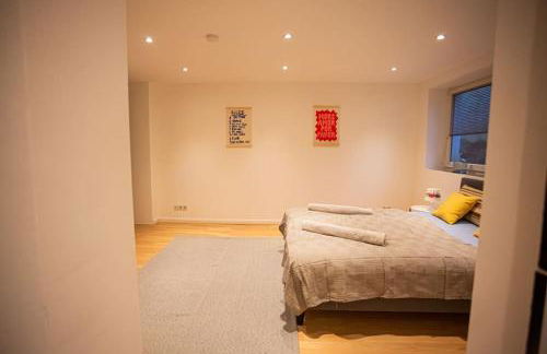 Nahe Stadt/Alster, Ruhig, Dart - Foto 5