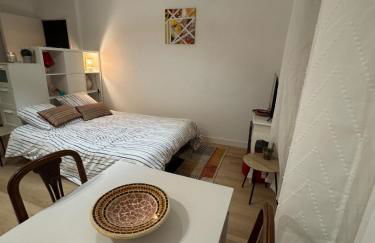 Cosy DUNOIS Studio rénové avec possibilité parking - Foto 7