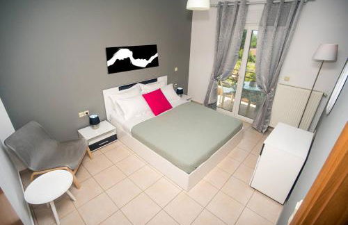 IVI'S KAVALA - Photo 12