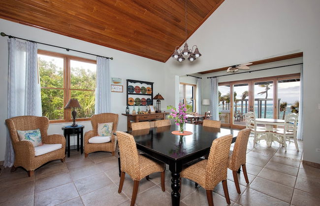 Seven Palms Serenity: Beachfront Oasis - Foto 12