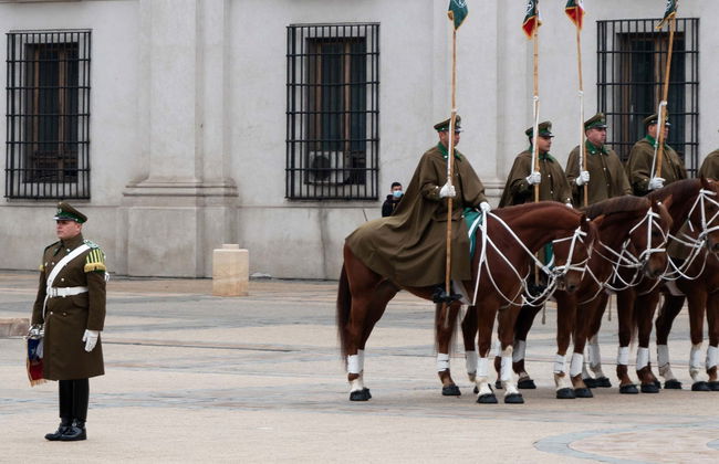 Free tour por Santiago + Troca de Guarda no Palácio de La Moneda - Foto 3