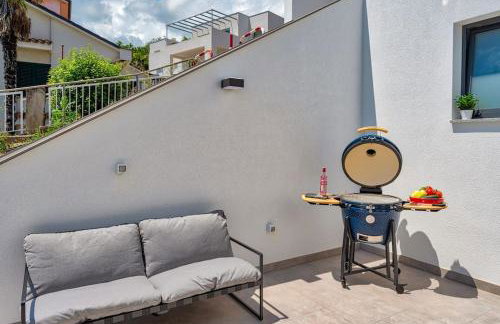 Casa Marta with Pool and Sea View - Photo 50