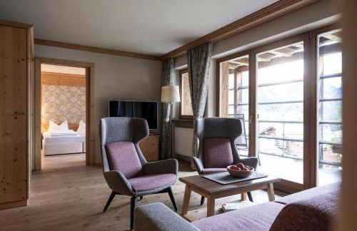 Post Alpina - Family Mountain Chalets - Foto 72