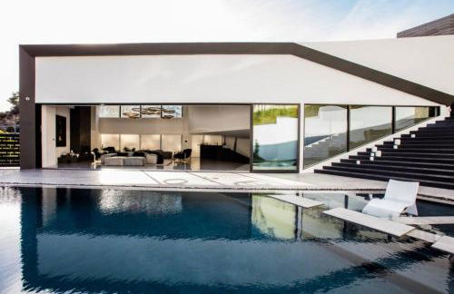 Beverly Hills Luxurious 4BR Villa with Pool and Views - Foto 55