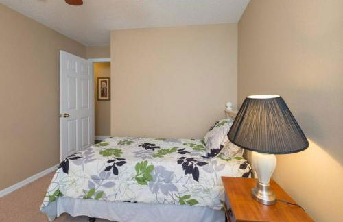 Queenie's Palace - Photo 23