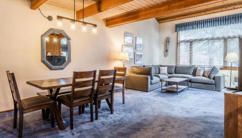 Spacious Winterset 26 2 Bedrm Plus Loft 3 Full Bathrm Townhome Sleeps 8 Steps to Free Town Shuttle - Foto 4