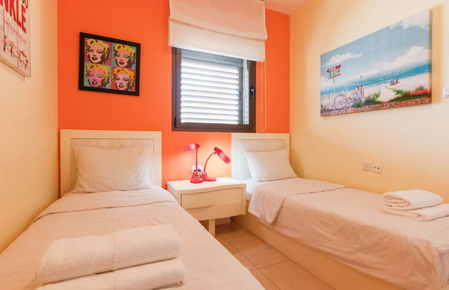 Comfort & Balcony near Beach by FeelHome - Photo 7