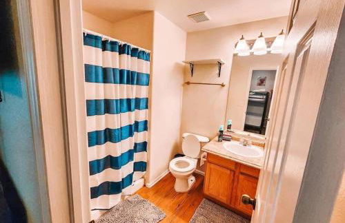 Palmer Lake near AF Academy Pet Friendly King Bed 4 TVs - Foto 11