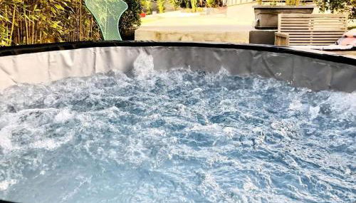 Appartement charmant à La Cadière-d'Azur, 68 m², jacuzzi - Foto 1