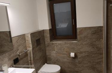 Alexander Lodge - Foto 18