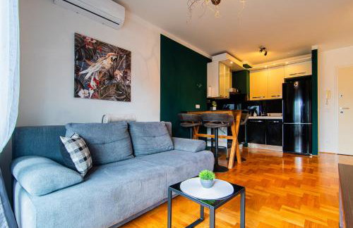 Flexible SelfCheckIns 114 - Zagreb - Bedroom - Loggia - Foto 11